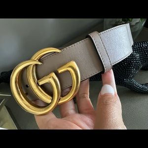 Gucci GG Marmont Belt 85/34
Dusty Pink